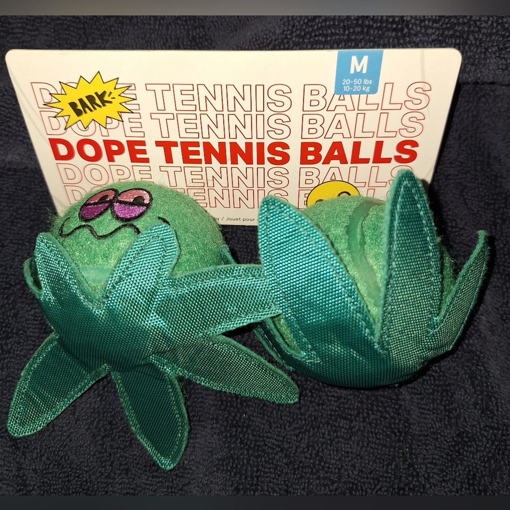 Bark Playful Green Tennis Balls